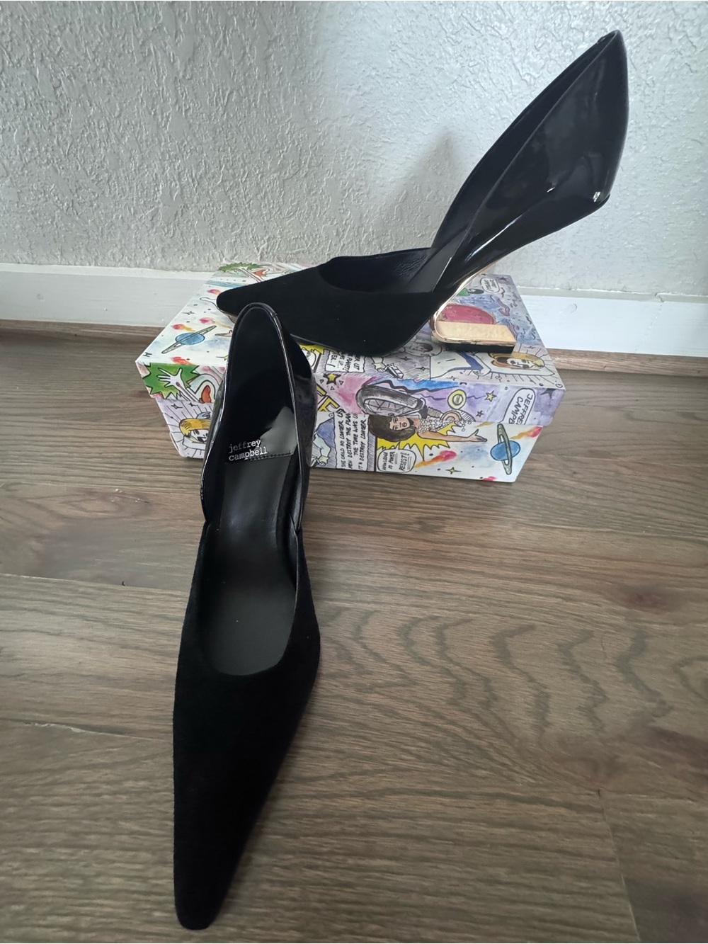 Jeffrey Campbell Black Pointed Pumps with Gold Accent Block Heel - Picture 3 of 6